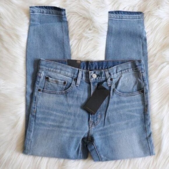NEW FRYE Light Wash Cropped Skinny Jeans Size 26 Mid Rise Raw Hem - Picture 5 of 8